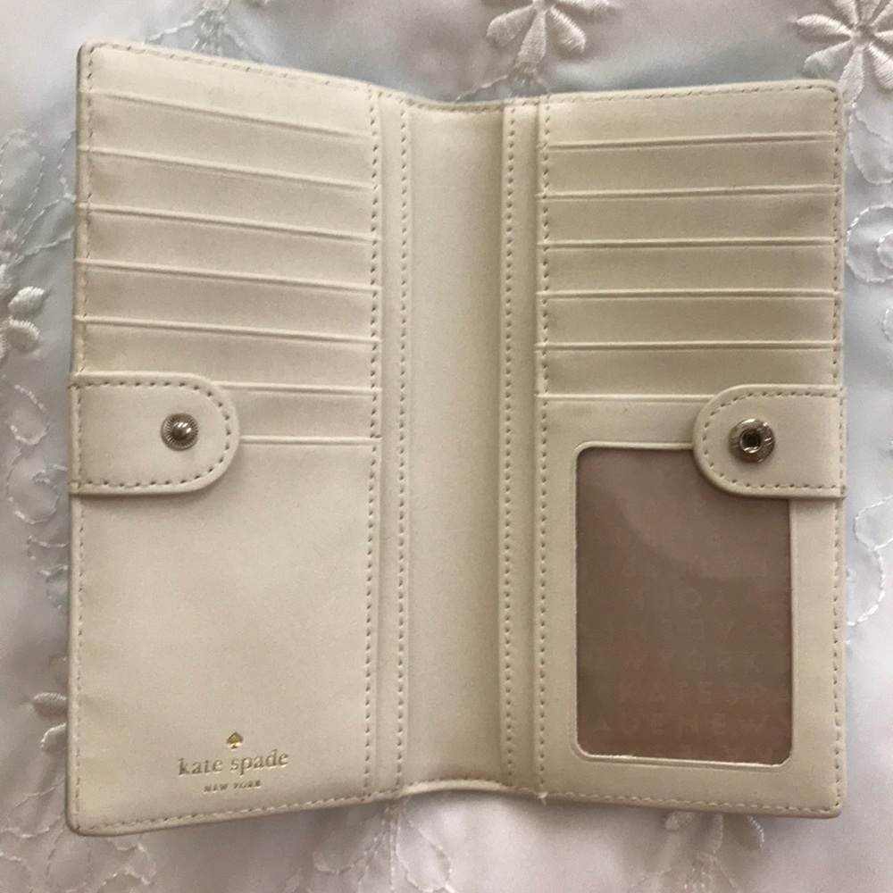 Kate Spade ♠️ Turquoise Wallet 👛 - Picture 3 of 3